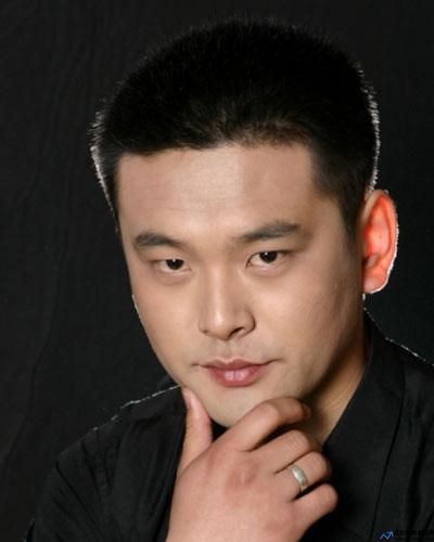 杨伟ywi(杨伟伟演员)